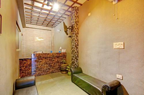 Hotel Oyo 47394 Skyy Inn