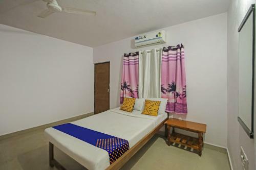 Hotel Spot On 49267 Sunshine Guest House