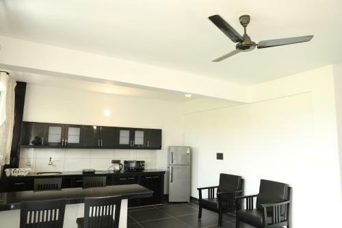 08 Bedroom Entire Villa Apartment Saligao