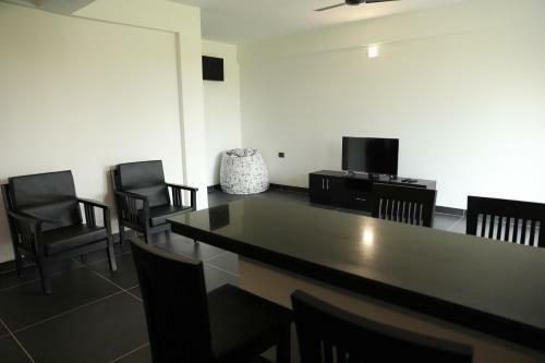 08 Bedroom Entire Villa Apartment Saligao