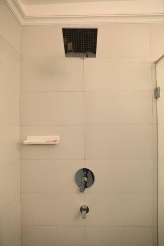 08 Bedroom Entire Villa Apartment Saligao