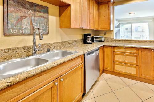 Beachie Carlsbad Condo