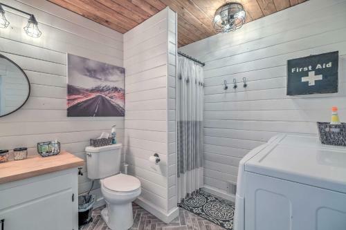 Chic And Modern Cabin Escape About 4 Mi To Pinecrest Lake