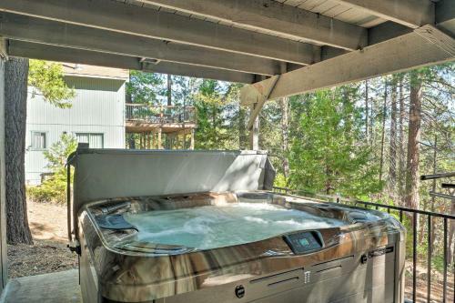 Chic And Modern Cabin Escape About 4 Mi To Pinecrest Lake