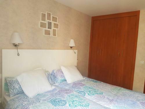 Sea View Reformed & Modernised 2 Bedroom Apartment