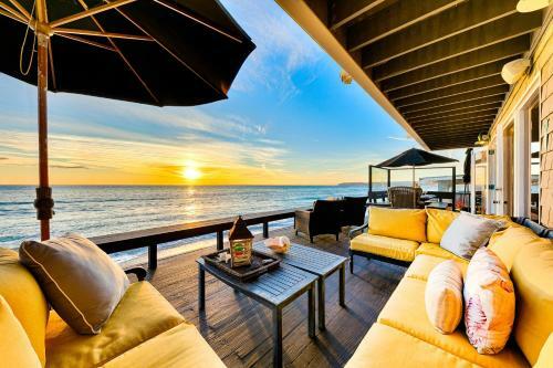 Cape Cod House In Capo Beach