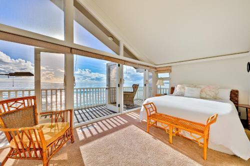 Cape Cod House In Capo Beach