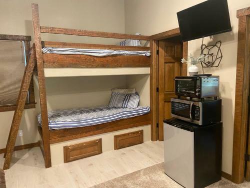 Beautiful Guesthouse In Crestline