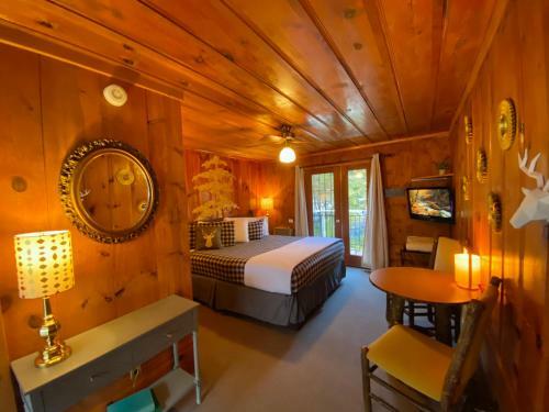 Posada Riverside Mountain Lodge