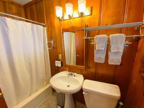 Posada Riverside Mountain Lodge