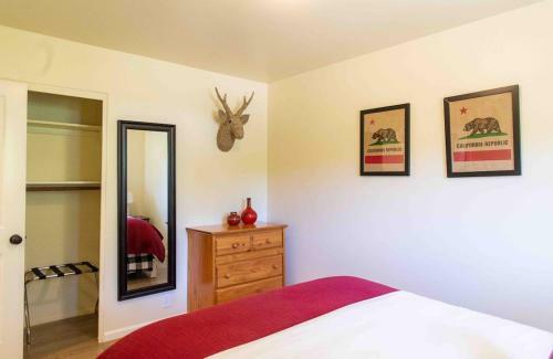 Close To River & Wineries, 2br Cottage With Hottub Home