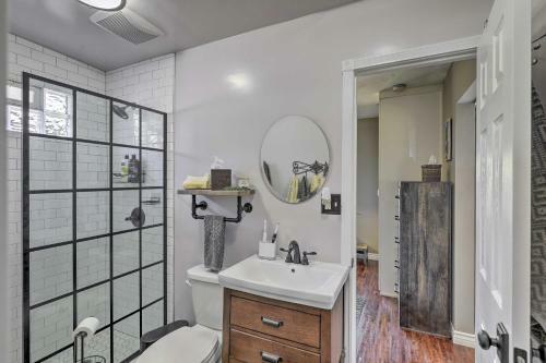 Charming Craftsman Cottage With Private Hot Tub