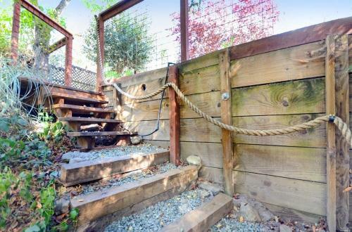 Peaceful Glen Ellen 3br With Deck, Garden & Parking! Home
