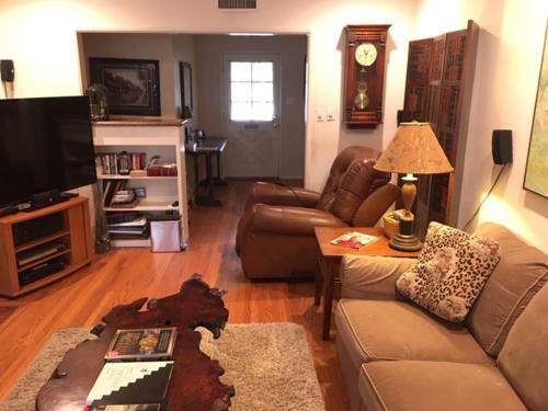 Oak Grove Ranch House