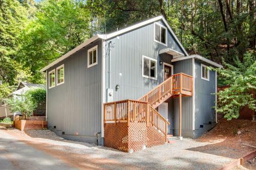 Canyon House