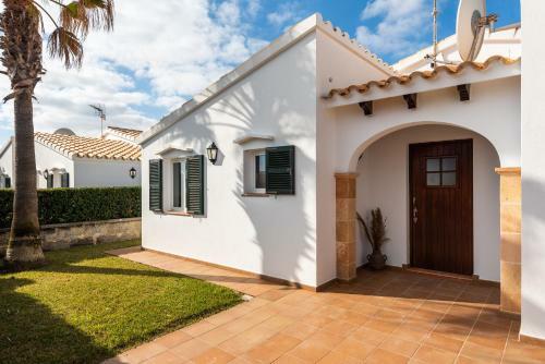 Villa Menorca Fucsia