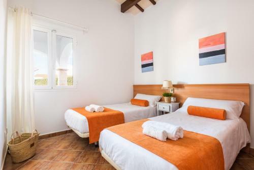 Villa Menorca Fucsia