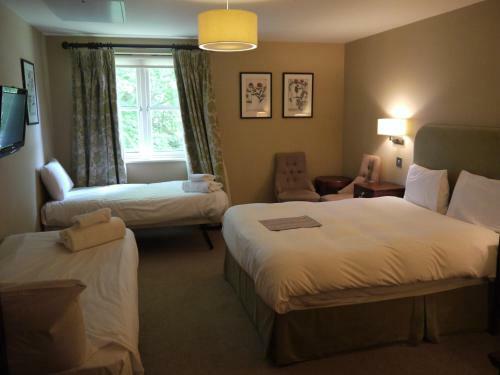 The Lambert Arms - A Bespoke Hotel