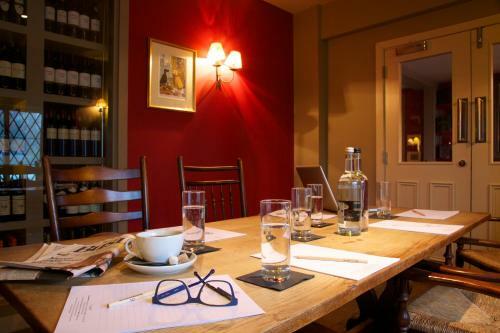 The Lambert Arms - A Bespoke Hotel
