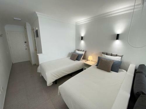 Beach Apartment 8