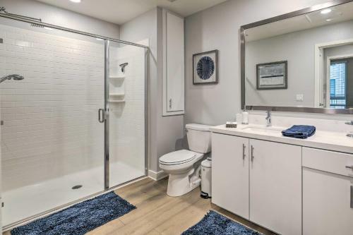 Apartamento Modern Irvine Condo With Pool - 7 Mi To Beach!