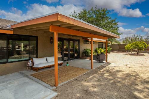 @ Marbella Lane - The Wine Mine Desert Escape
