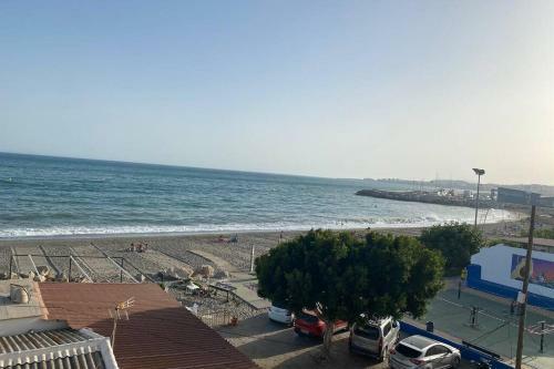 Apartamento Primera L�nea Playa. Vistas Al Mar