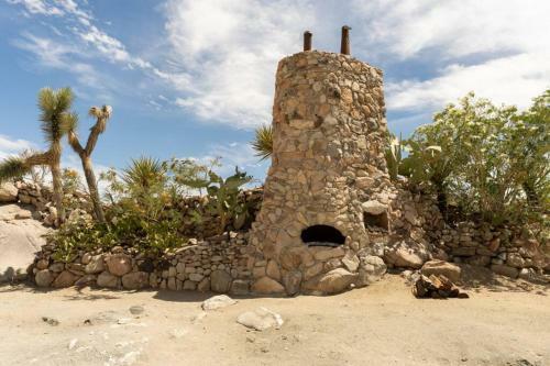 Moonlight Mesa House