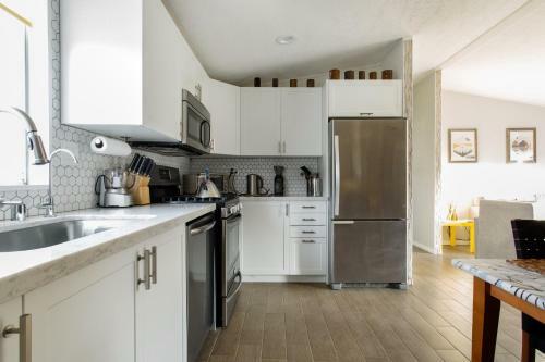@ Marbella Lane - 10 Acres Oasis Desert Retreat!