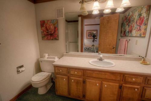 Brockway Beachside Bungalo By Lake Tahoe Accommodations