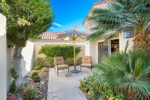 Charming, Redesigned 5 Star Rating With Pool, Spa, Bbq And More