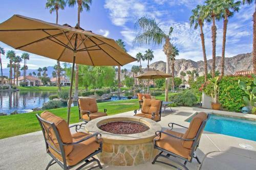 Charming, Redesigned 5 Star Rating With Pool, Spa, Bbq And More