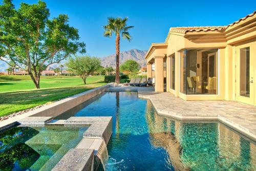 Wow Views...wow Interior....wow Pool....wow Everything