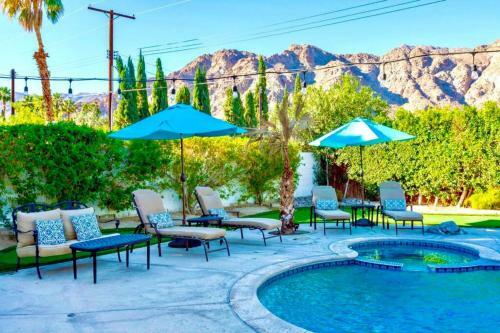 Luxe Cove Retreat ? Heated Pool ? Spa ? 31+ Days