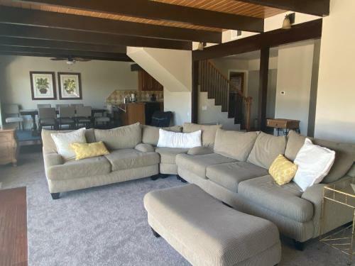 Luxury Lake Arrowhead Chalet
