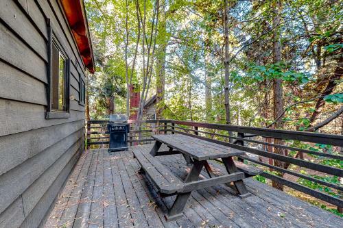 Wooded Comfort