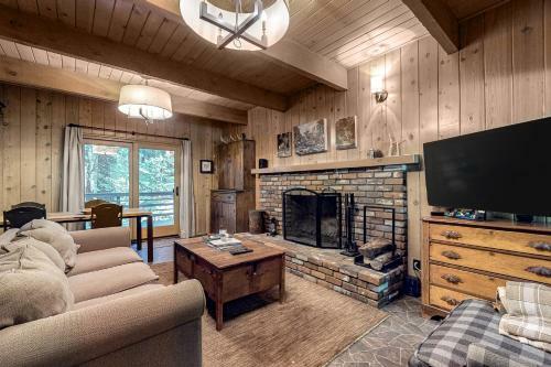 Wooded Comfort