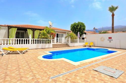 Villa Sofia In Callao Salvaje