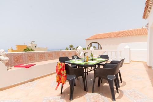 Villa Pan With Private Heated Pool