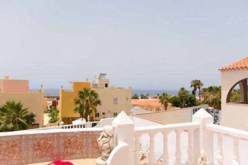 Villa Pan With Private Heated Pool