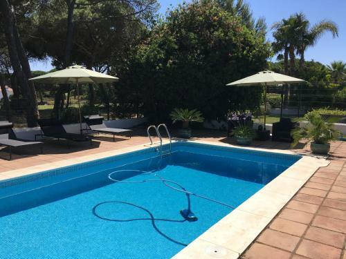 Bed & Breakfast Villa de La Luz Luxury Guesthouse