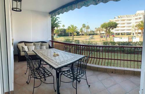 Apartamento A Pie De Playa