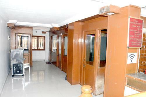 Hotel Monarch Excelency