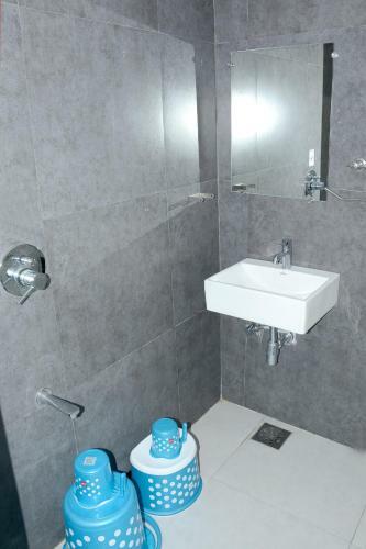 Hotel Monarch Excelency