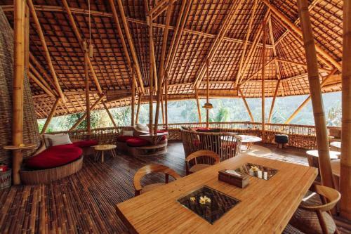 Villa Temple House 3bds Eco Bamboo House Pool River View