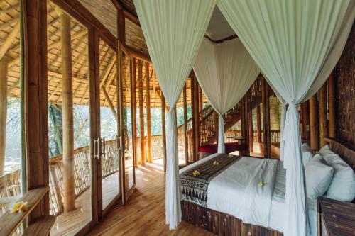 Villa Temple House 3bds Eco Bamboo House Pool River View