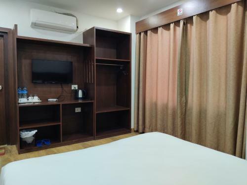 Hotel Aloka Inn