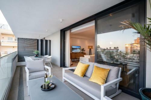 Sealine Brand New Apartment In Torrox Costa