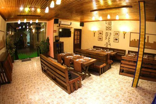 Hostal Sunrise Karavan