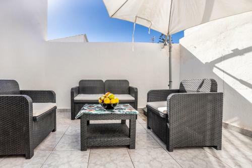Elisia Relax! Lovely Apartment With Swimming Pool